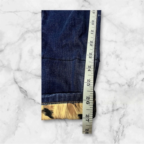 KanCan Jeans Womens Size 7/27 Blue Denim Mason Leopard Patch Cuff Skinny - Picture 5 of 11
